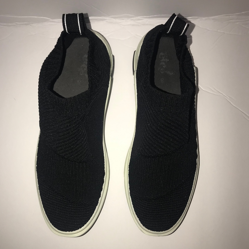 Rue 21 black slip on sneakers
